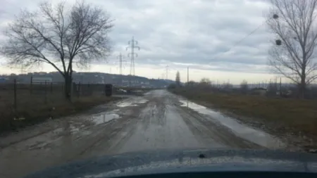 Locuitorii unui oraş din judeţul Iaşi propun un nou semn de circulaţie