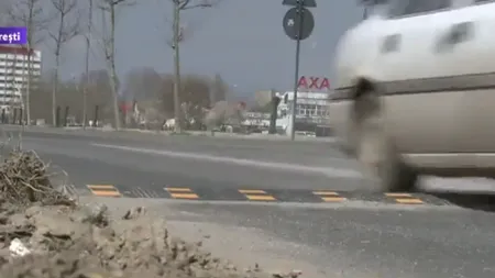 Limitatoare de viteză, montate pe Splaiul Unirii, după ce două maşini au plonjat în Dâmboviţa