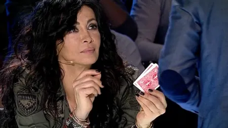 ROMÂNII AU TALENT. Mihaela Rădulescu, vrăjită de un magician tânăr. I-a dat numărul de telefon!