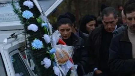 Tragedie în familia lui Petre Roman. Mama Silviei Chifiriuc a fost găsită fără suflare în curtea casei
