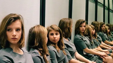 VIRAL. Tot internetul s-a chinuit să dea răspunsul corect. Câte fete sunt în această poză?