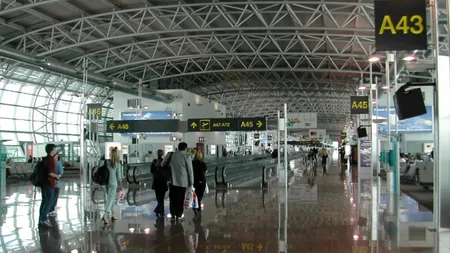 Aeroportul din Bruxelles ar putea fi redeschis duminică. Pasagerii, bagajele şi maşinile, VERIFICATE