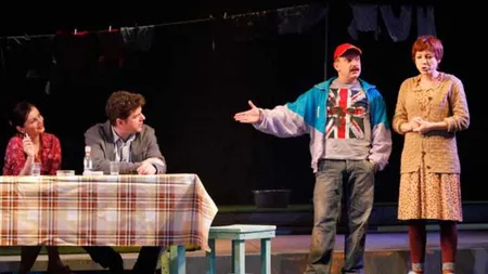 Un actor de la Teatrul de Comedie, transportat de urgenţă la spital după ce i s-a făcut rău înaintea spectacolului