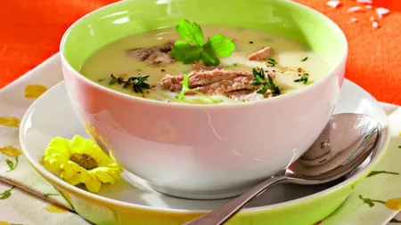 Reţete de Paşte: Ciorbă de miel cu tarhon