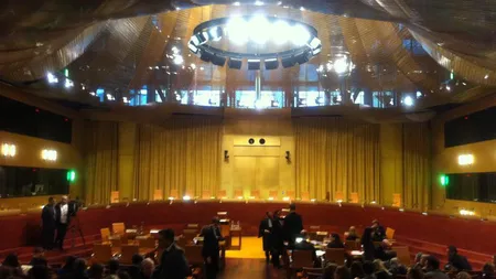 Curtea de Justiţie a Uniunii Europene a validat unele condiţii restrictive pentru reîntregirea familială