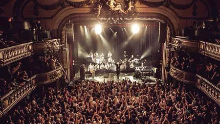 ATENTATE PARIS. Când se redeschide sala Bataclan din Paris, locul în care au murit 90 de persoane
