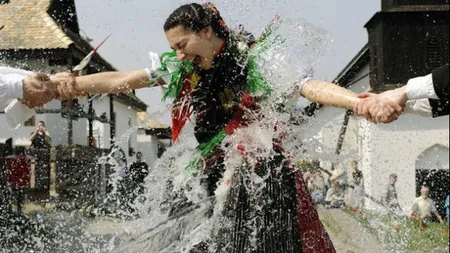 TRADIŢII DE PAŞTE. Ce trebuie să facă femeile ca să se mărite mai repede
