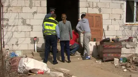 TRAGEDIE într-o comună din Suceava. Un bărbat, strivit de zidul unei case VIDEO