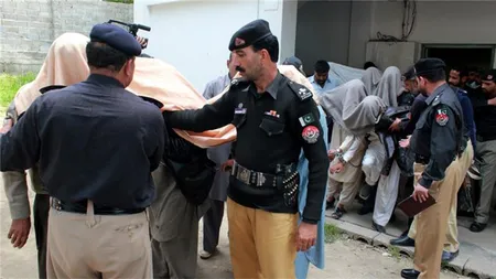 O nouă crimă de onoare: O adolescentă din Pakistan a fost ucisă de membrii unui trib
