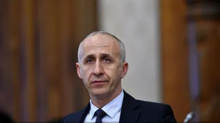 Costescu: A început montarea parapeţilor de protecţie pe DN1, deşi în unele locuri există opoziţia autorităţilor locale