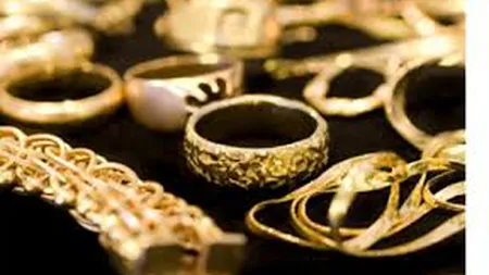 Jaf spectaculos la Oradea. Hoţii au furat bijuterii în valoare de 100.000 de euro