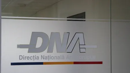 Fosta şefă de la Expertiză Medicală Brăila şi alţi doi medici, trimişi în judecată de DNA