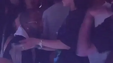 Riri s-a dus la striptease. Ce sumă exorbitantă a cheltuit?