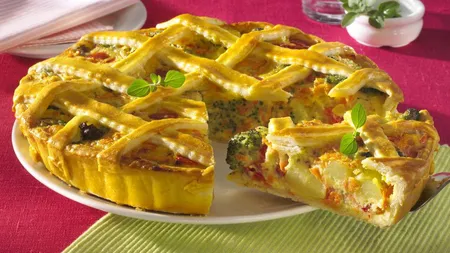 Reţeta zilei: Tartă cu cartofi noi şi broccoli