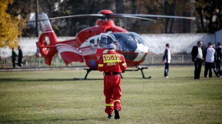 Bărbat electrocutat pe o baltă, la pescuit. Un elicopter SMURD intervine