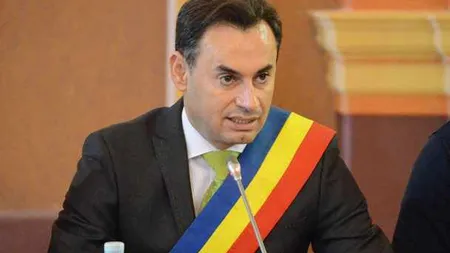 Primarul din Arad, internat de urgenţă la Spitalul Universitar din Capitală