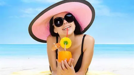 Cu ce trebuie să te îmbraci în vacanţa de la mare! Află ce să porţi pentru a fi în trend pe litoral