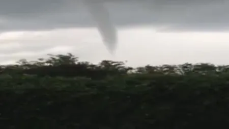 O nouă tornadă în România, imagini spectaculoase VIDEO