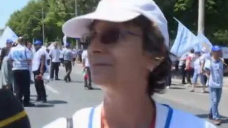 Dialog incredibil cu o profesoară din România. 