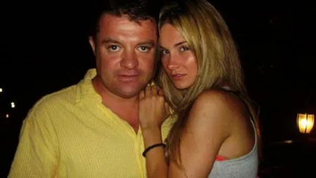 SOŢIA lui Andrei Duban, ÎN LACRIMI la o terasă de la mare FOTO