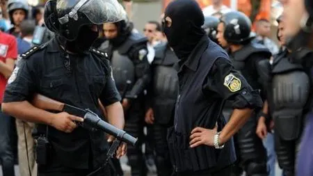 Doi bărbaţi, suspectaţi că ar fi avut legătură cu atentatele din Paris şi Bruxelles, au fost arestaţi în Olanda