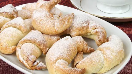 Cea mai simplă reţetă de cornuleţe cu borş