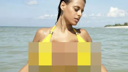 Şi-a pus poza pe Facebook şi toţi prietenii au rămas MUŢI. Cum arată când iese din apă FOTO
