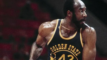 Nate Thurmond, fost baschetbalist şi membru în Hall of Fame, a încetat din viaţă