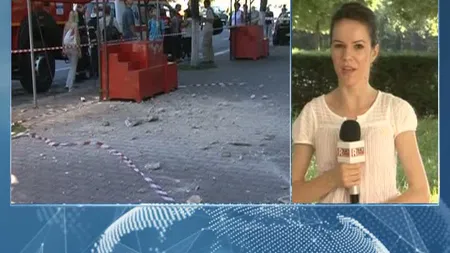 Pericol pentru pietoni. O femeie a fost rănită de o bucată de tencuială căzută de pe o clădire din Timişoara