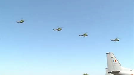 SPECTACOL MILITAR. Ziua porţilor deschise la baza 90 Otopeni VIDEO