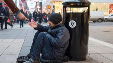 Guvernul suedez vrea să interzică cerşetoria, care 