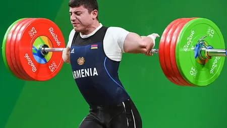 Accidentare GROAZNICĂ la JO 2016. Un halterofil şi-a rupt mâna VIDEO