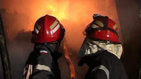 Anual, 200 de oameni mor în incendii în România. 56% din tehnica de stingere are vechime de 20 ani