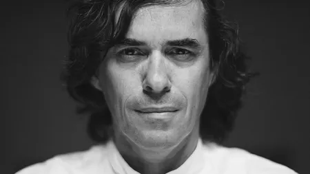 Mircea Cărtărescu ia apărarea 
