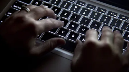 Poliţia din Canada cere adoptarea unei legi care să permită obţinerea parolelor de acces pe internet