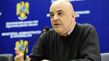 Raed Arafat, terorizat pe facebook de un copil care a creat un cont fals cu numele secretarului de stat