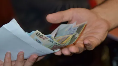 Comisar-şef de penitenciar, cercetat pentru trafic de influenţă după ce a cerut 5.000 de euro pentru o angajare