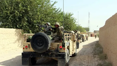 Turişti occidentali atacaţi cu tiruri de rachete în Afganistan