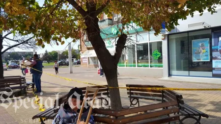 JAF ARMAT la o bancă din Arad. Banii au fost găsiţi într-o ghenă, un bărbat a fost dus la audieri UPDATE