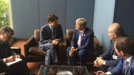 Discuţii între Dacian Cioloş şi premierul canadian Justin Trudeau pe tema liberalizării vizelor pentru români