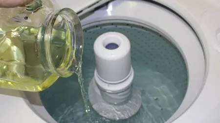 Trucuri de curăţare pe care sigur nu le ştiai! Uite cum sa igienizezi baia rapid şi eficient