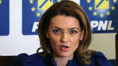 Alina Gorghiu: Liberalii din Senat vor face plângere penală privind raportul Comisiei de învăţământ