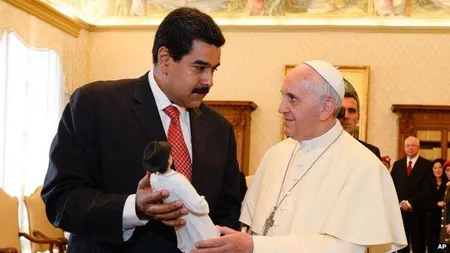 Venezuela: Preşedintele Maduro speră într-o reuniune guvern-opoziţie în prezenţa Papei Francisc