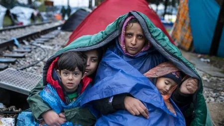 Autorităţile de la Bruxelles obligă Grecia să creeze 1.500 de locuri suplimentare pentru copiii migranţilor neînsoţiţi