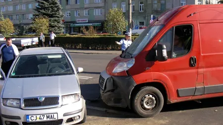 Ministerul Finanţelor a publicat proiectul de lege privind asigurarea RCA. Sunt modificări importante pentru şoferi