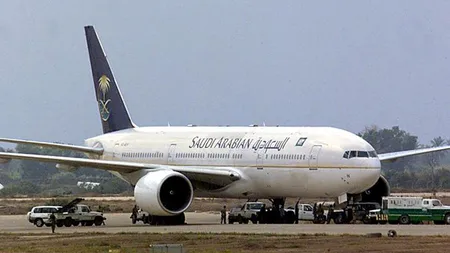 Panică în avion, aterizare de urgenţă după ce un pasager a murit în timpul unui zbor spre SUA