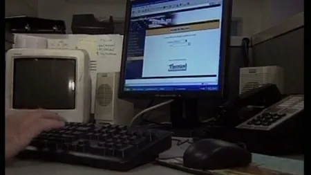 Hackerii ne fură datele din telefoane cu ajutorul unor angajaţi din companiile de telefonie