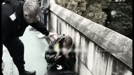 Femeie atacată în plină stradă, în Timişoara. Agresorul a încercat să-i fure geanta VIDEO