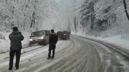 Ninsori la munte, lapoviţă în zonele submontane