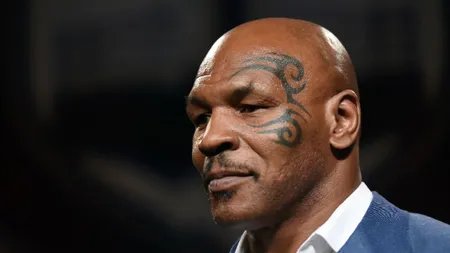 Mike Tyson vizitează Palatul Parlamentului